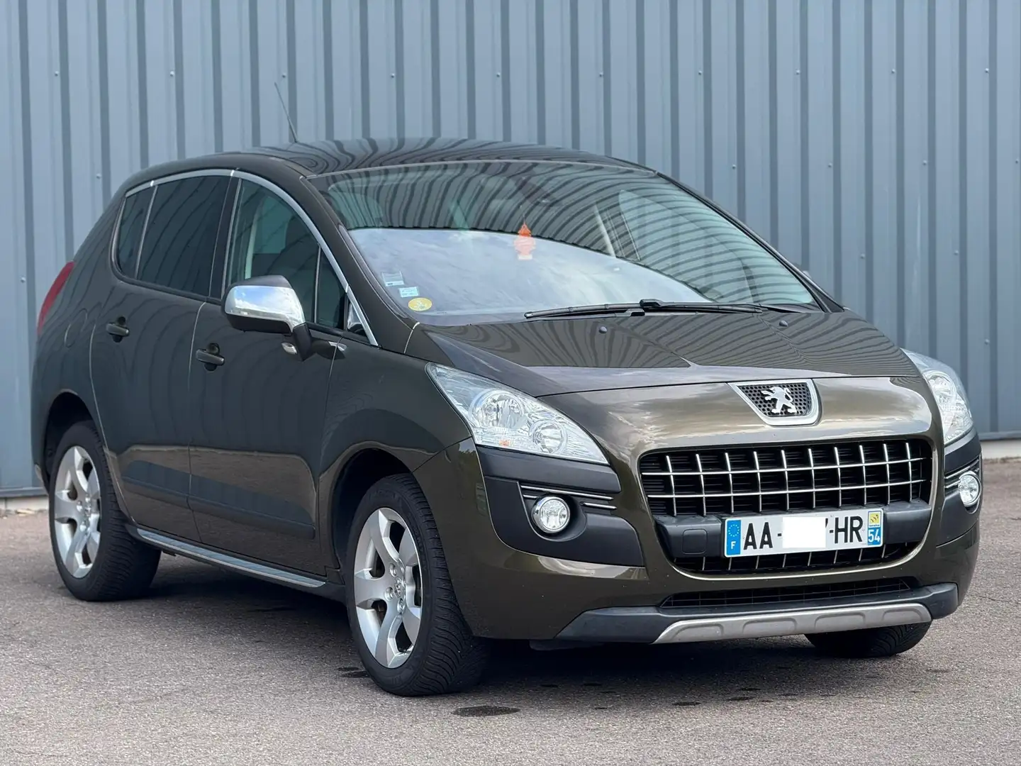 Peugeot 3008 3008 1.6 HDi 16V 110ch Premium Pack Vert - 1