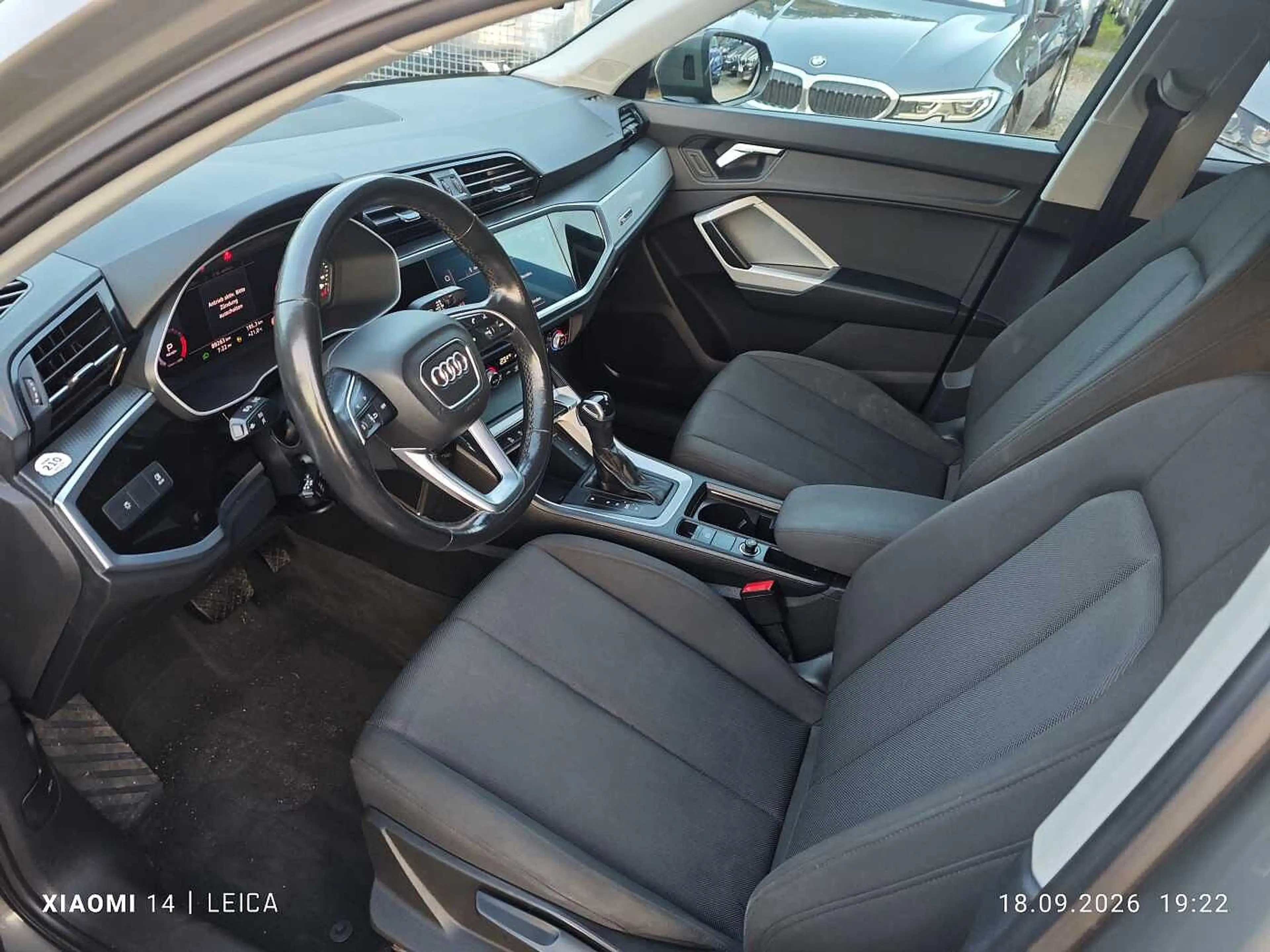 Audi Q3 35 TFSI S tronic advanced — photo 11