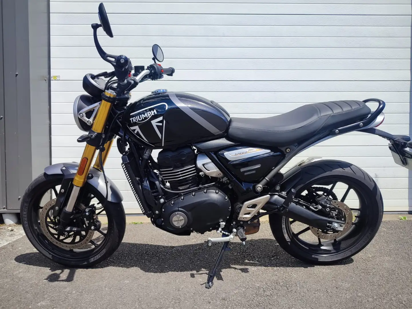 Triumph Speed 400 Noir - 1