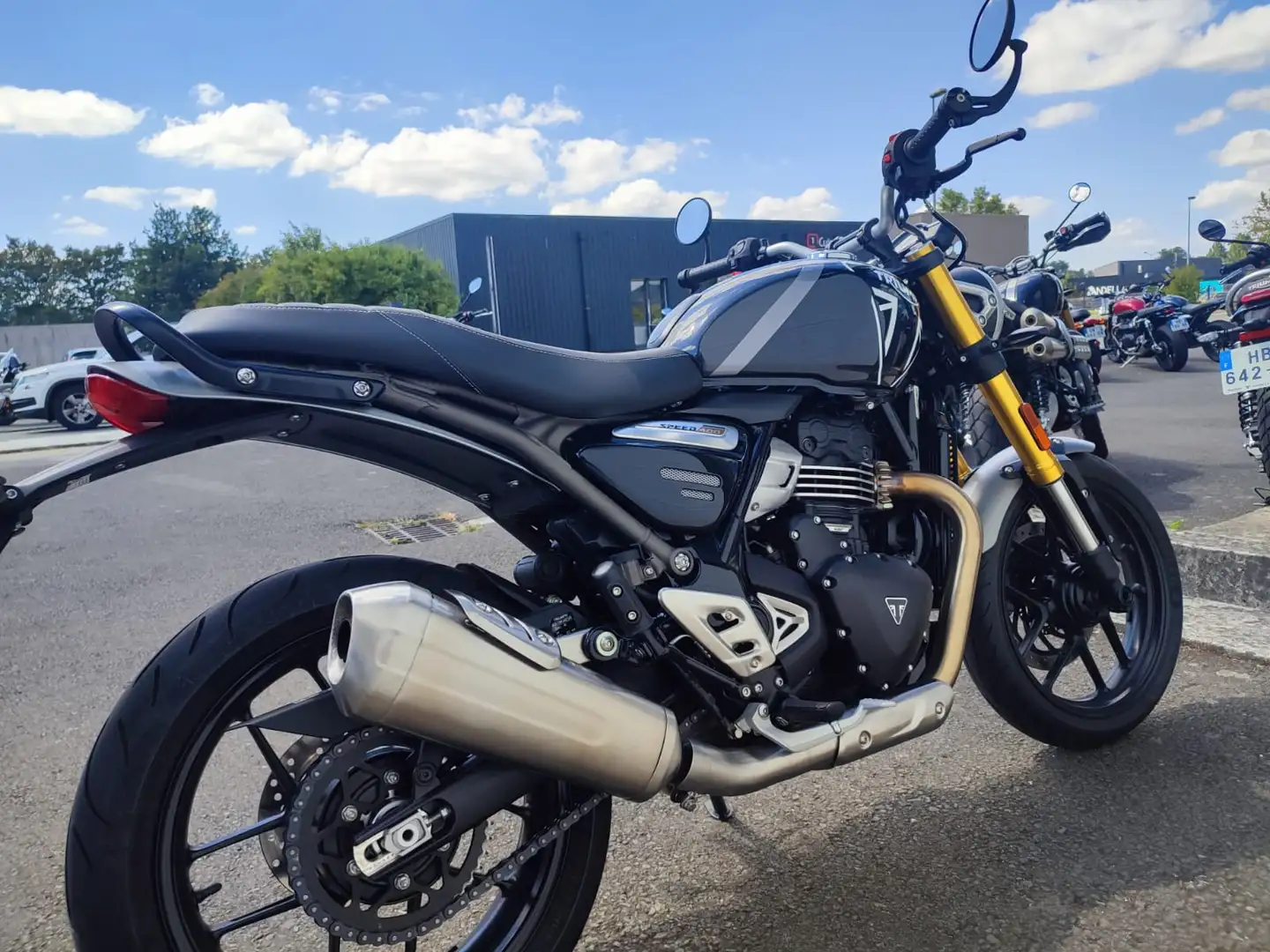 Triumph Speed 400 Noir - 2