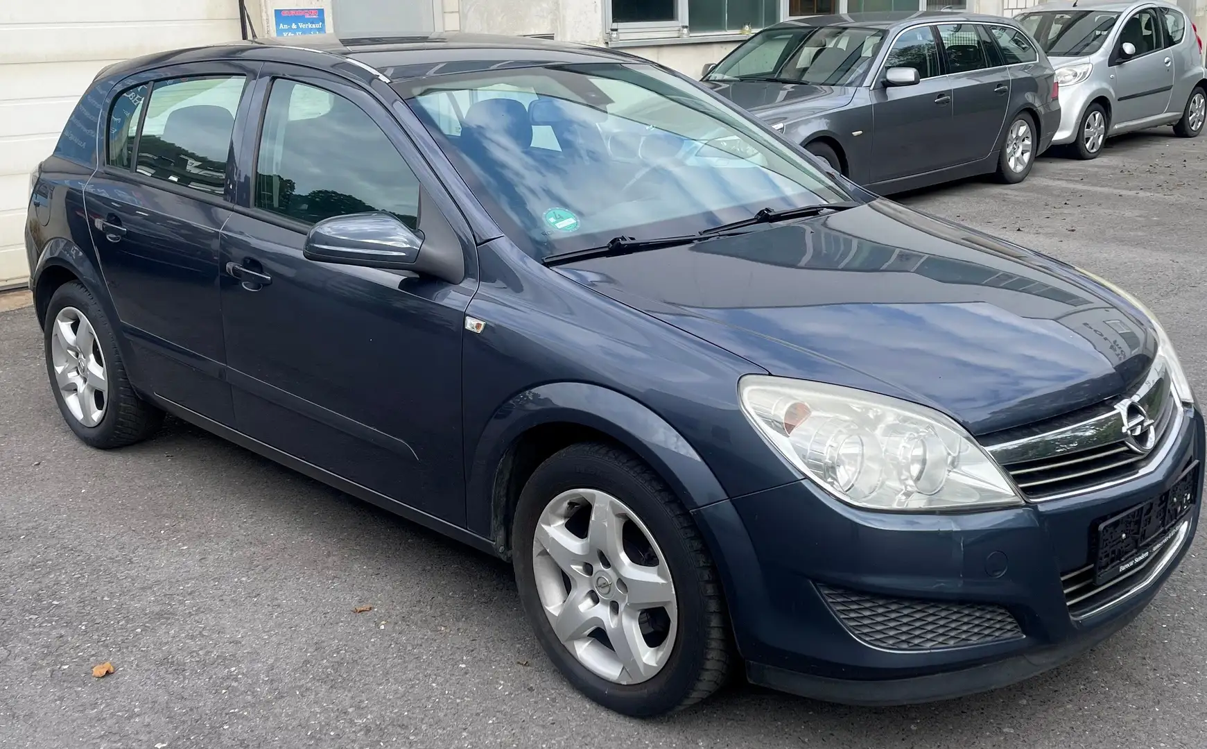 Opel Astra 1.4 Edition TÜV+AU NEU Grau - 2
