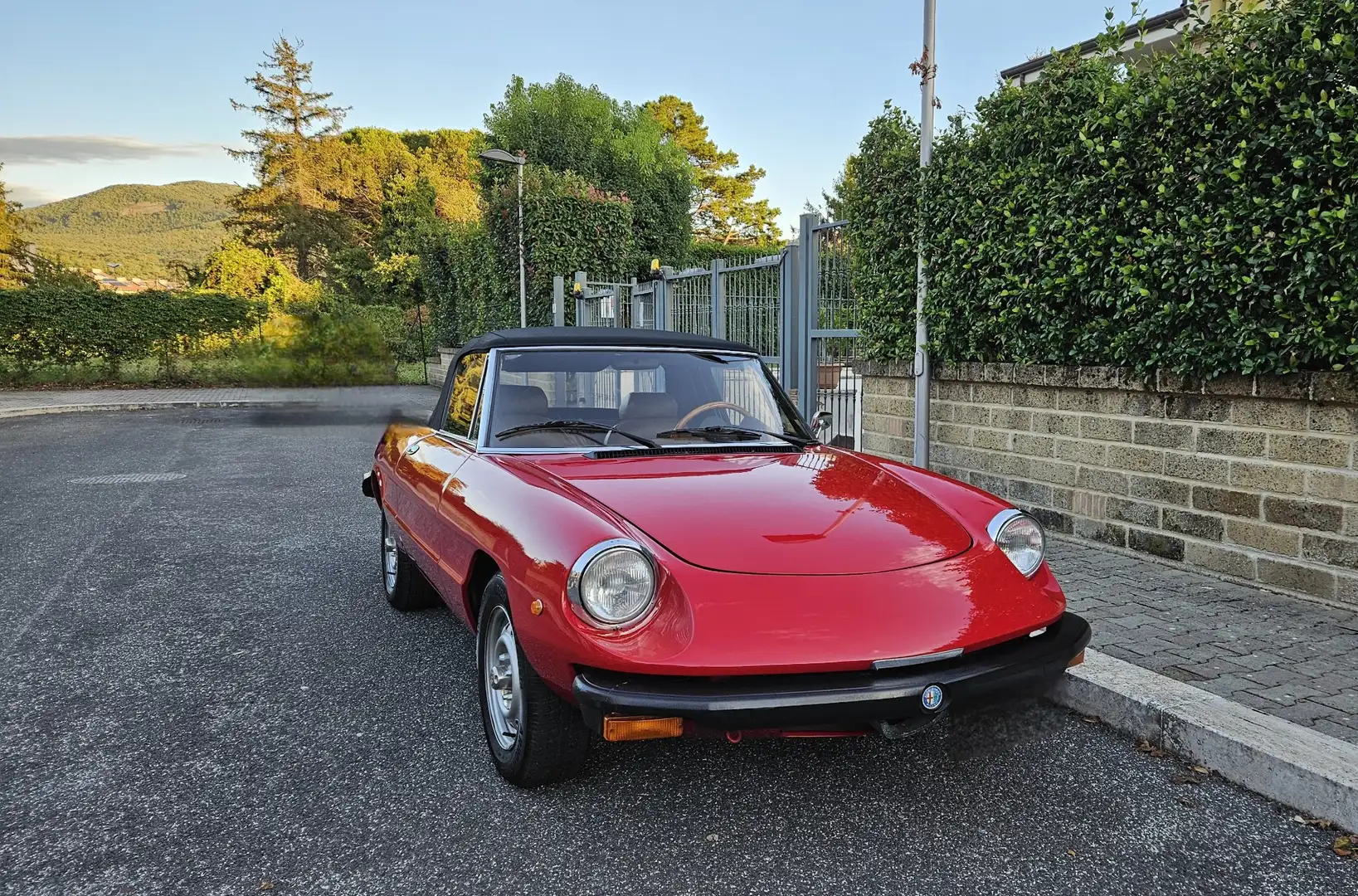 Alfa Romeo Spider 2.0 Veloce 128cv - 1