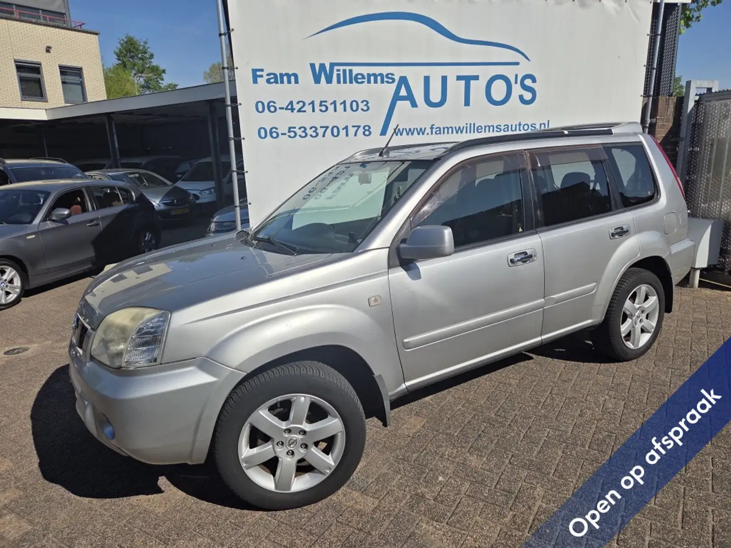 Nissan X-Trail 2.5 Columbia Style Automaat 4x4 Сірий - 1