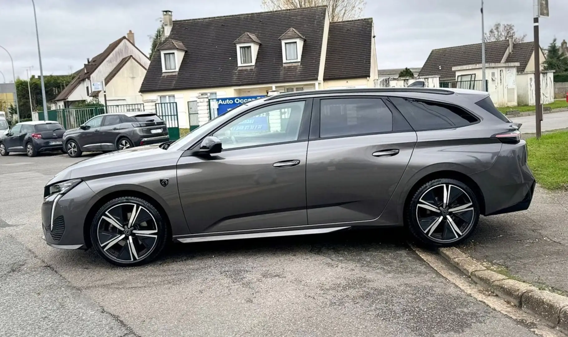 Peugeot 308 1.5 BlueHDi 130CV EAT 8 GT 13325HT TBEG Grau - 2