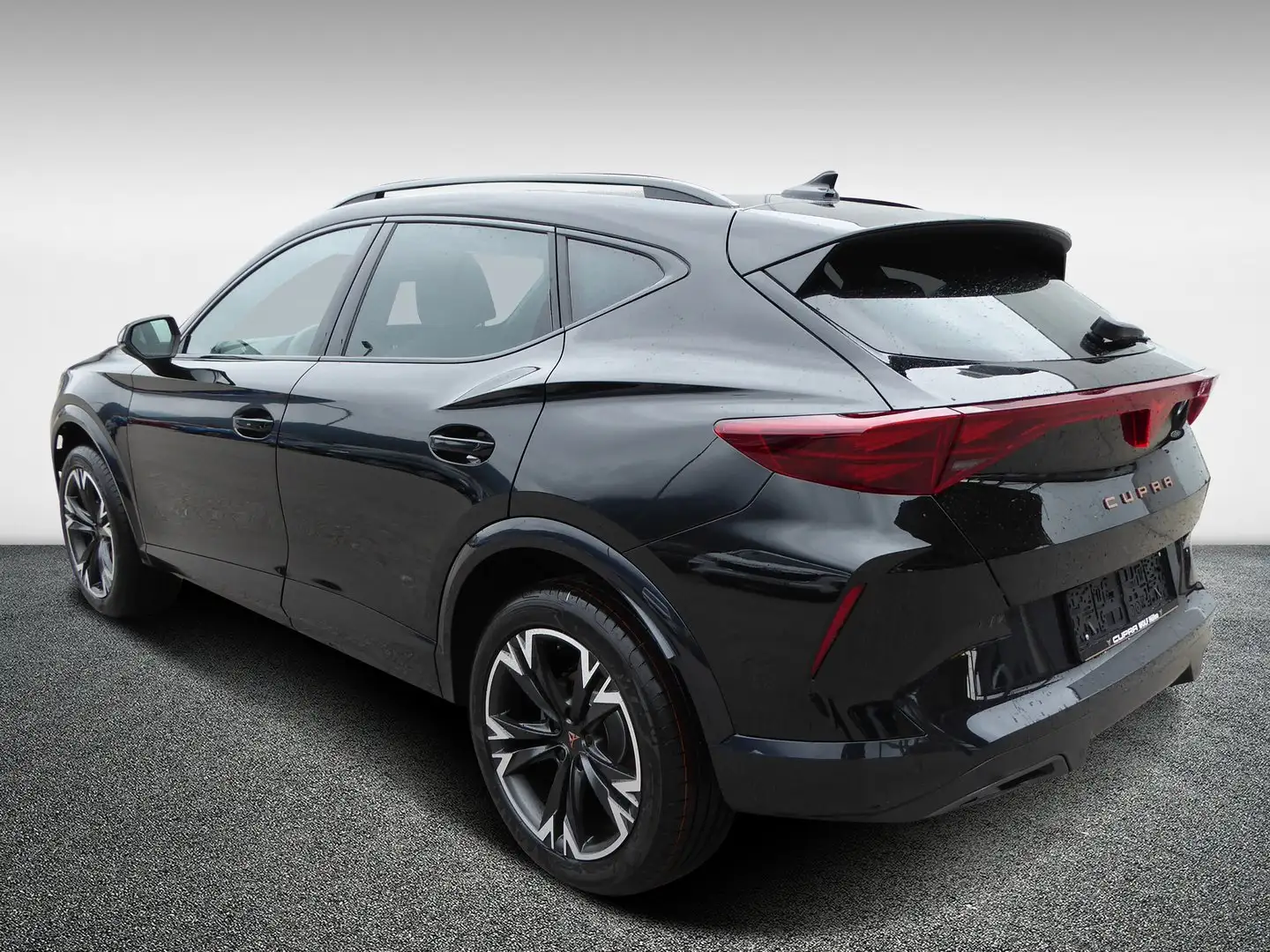 CUPRA Formentor 1.5 TSI 150 PS ACT Schwarz - 2