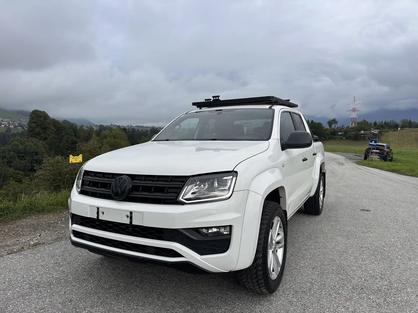 Volkswagen Amarok Dark Label 4Motion DoubleCab Weiß - 1