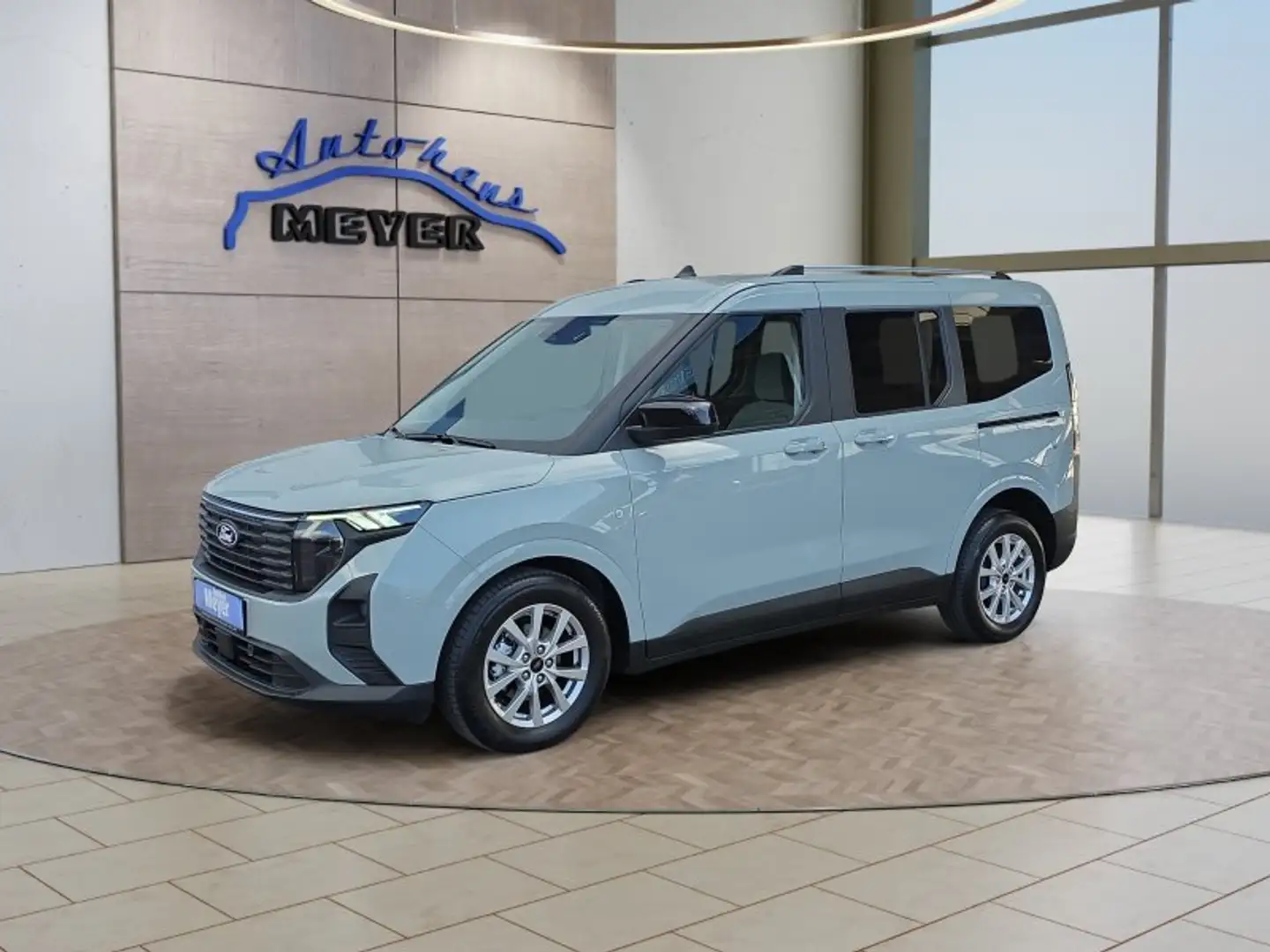 ford tourneo