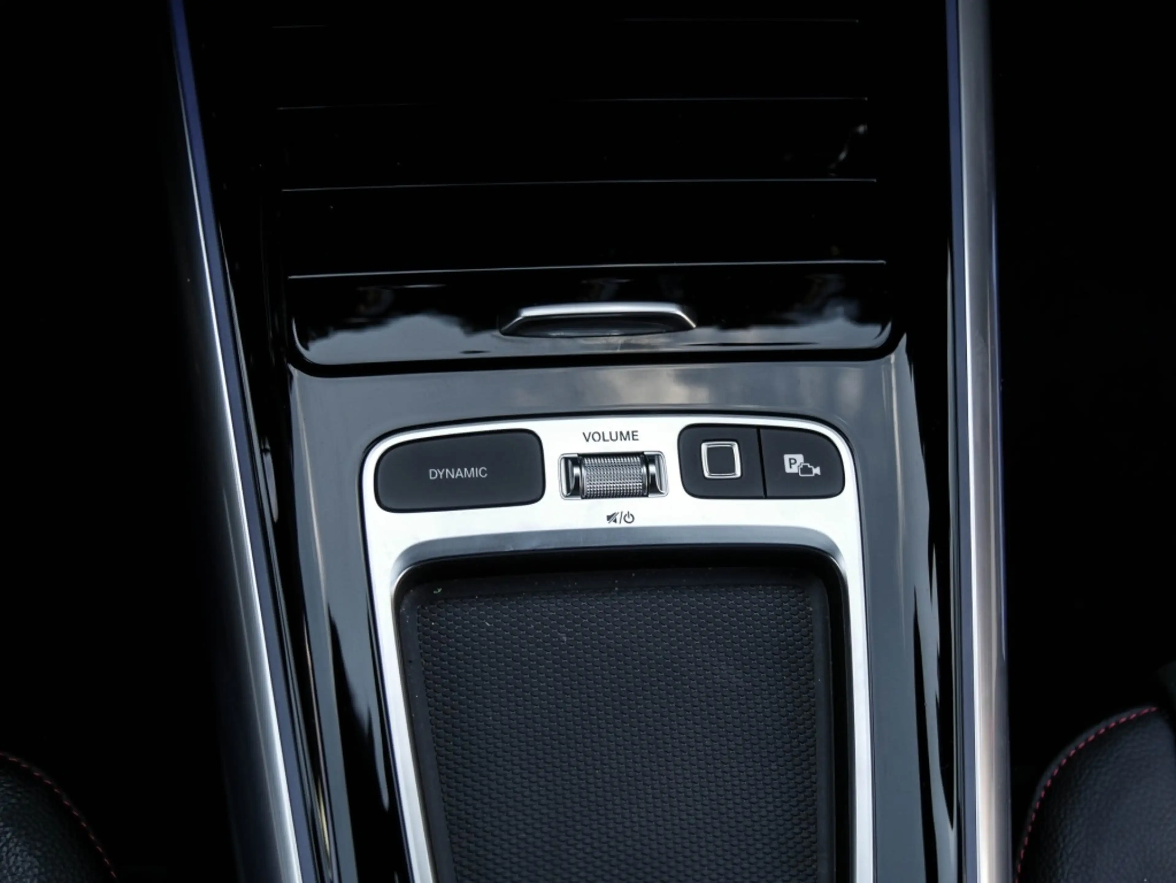 Mercedes-Benz B 200 d AMG-Sport/Pano/360/Dist/MLB/Keyl/HUD/18" — photo 12