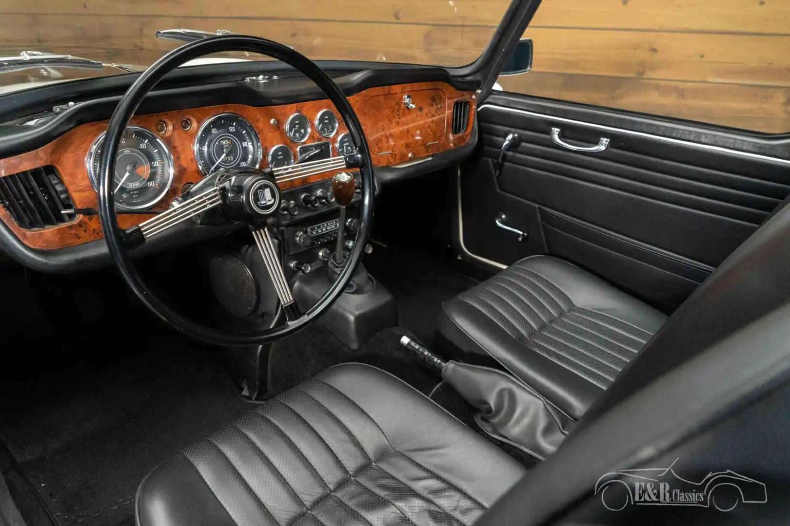 Triumph TR4A IRS Cabriolet | 1966 Blanc - 2