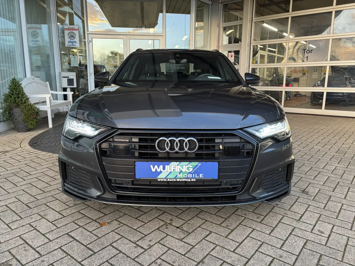 Audi A6 Avant 50 TDI quattro S-Line Ambiente Matrix Grigio - 2