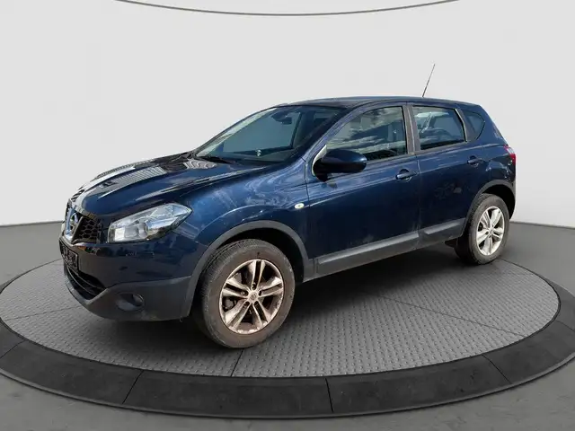 Nissan Qashqai 2.0 Visia 4X4