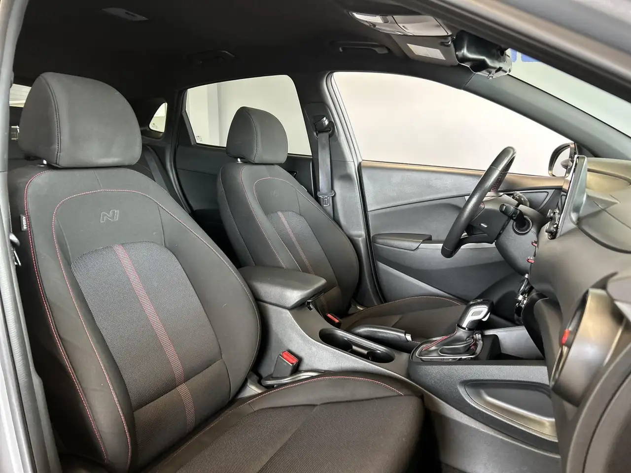 Hyundai KONA photo Hyundai KONA