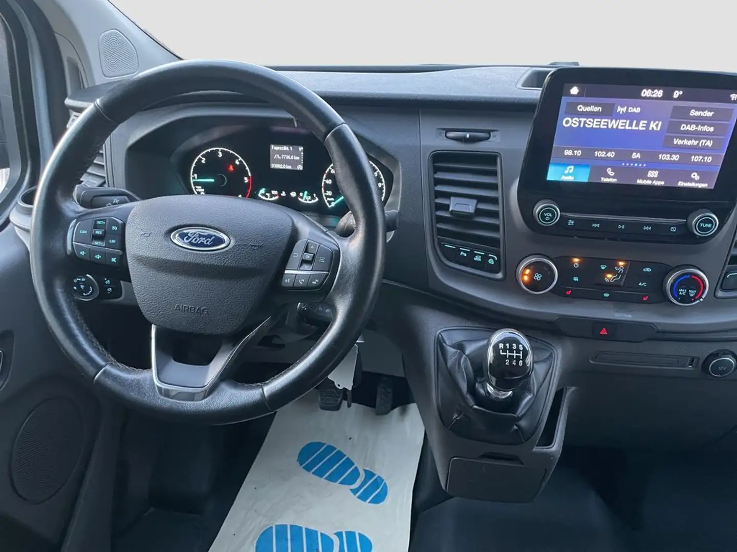 Ford Transit Custom Kasten 300 L2 H1 Trend Clima 3 Si Weiß - 2