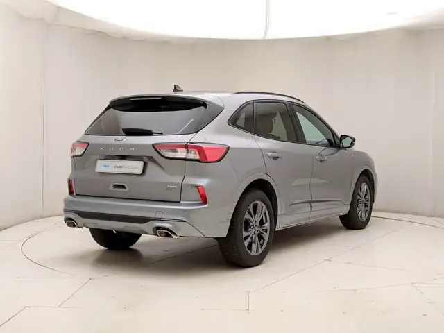 Ford Kuga view 4