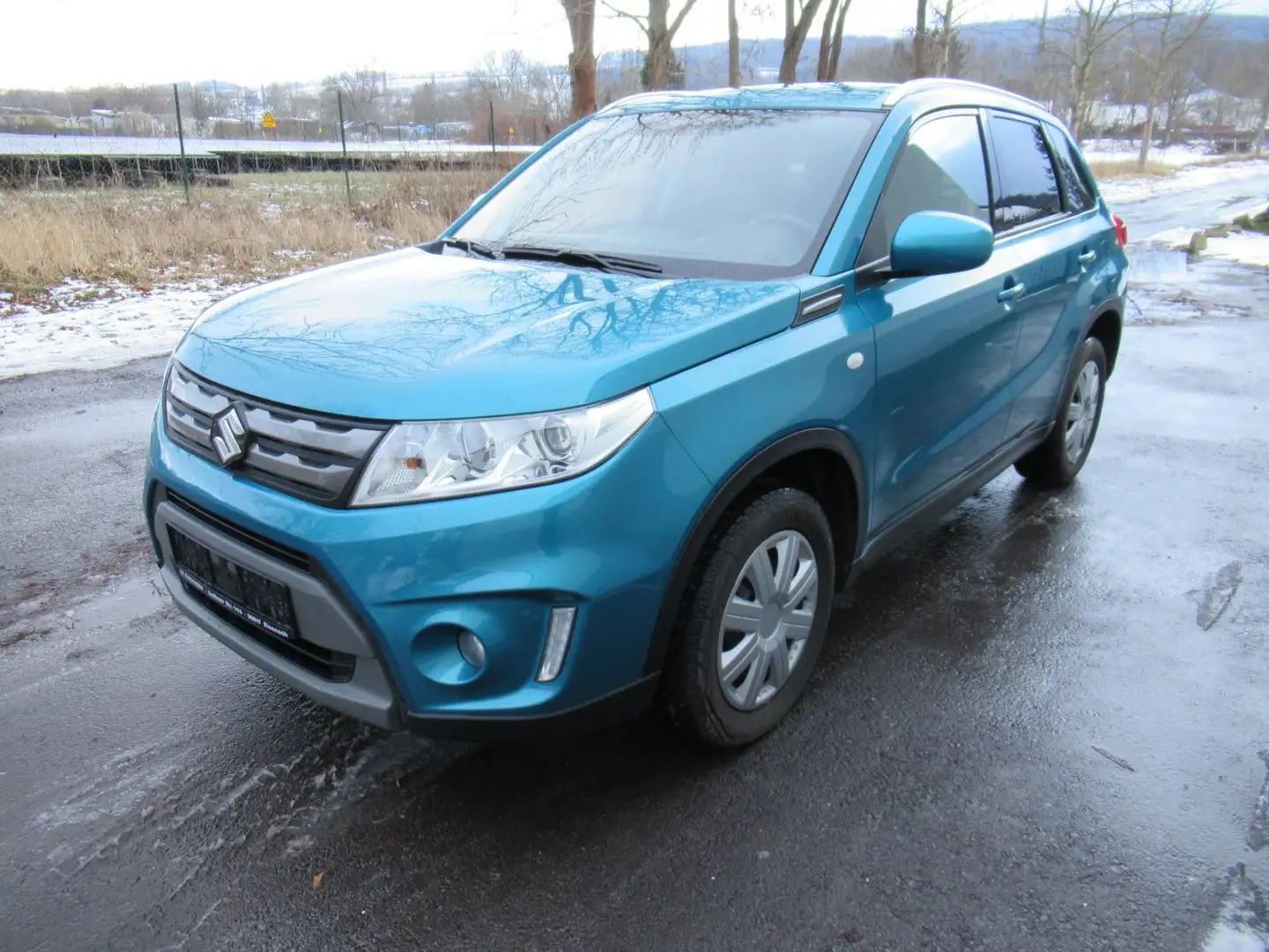 Suzuki Vitara 1.6 VVT Comfort 4x2 1.Hd/Klima/SHZ/AHK... Blau - 1