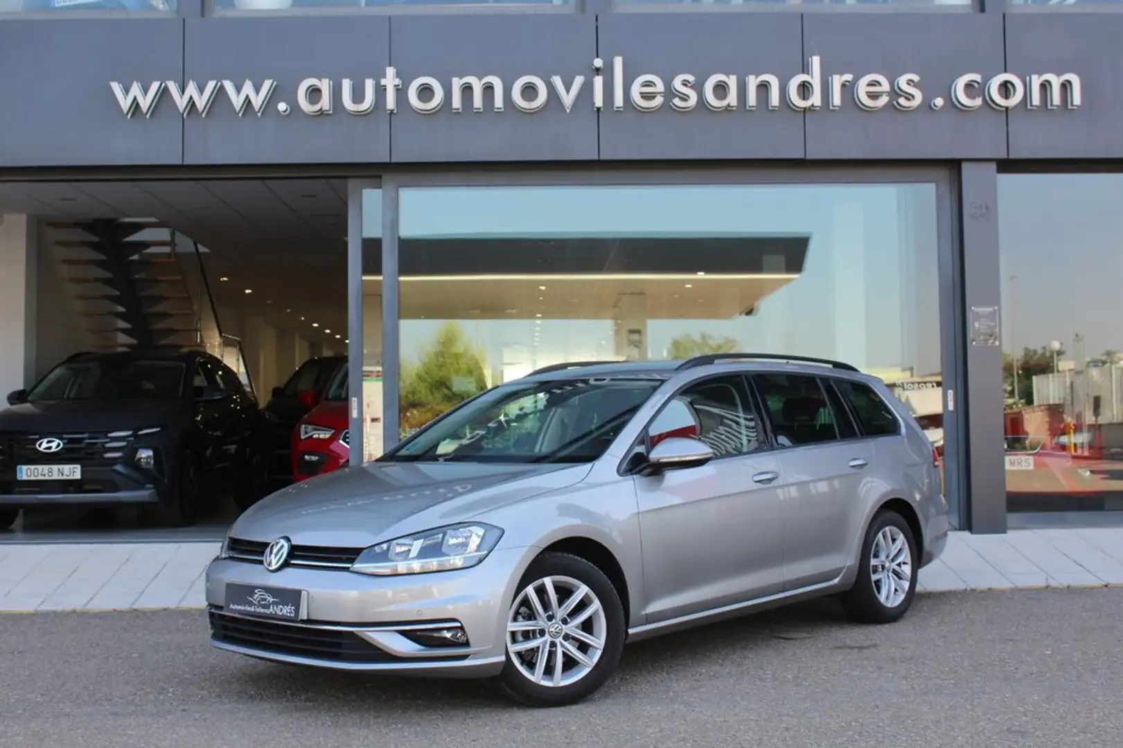 Volkswagen Golf Variant 2.0TDI Advance DSG7 Gris - 1