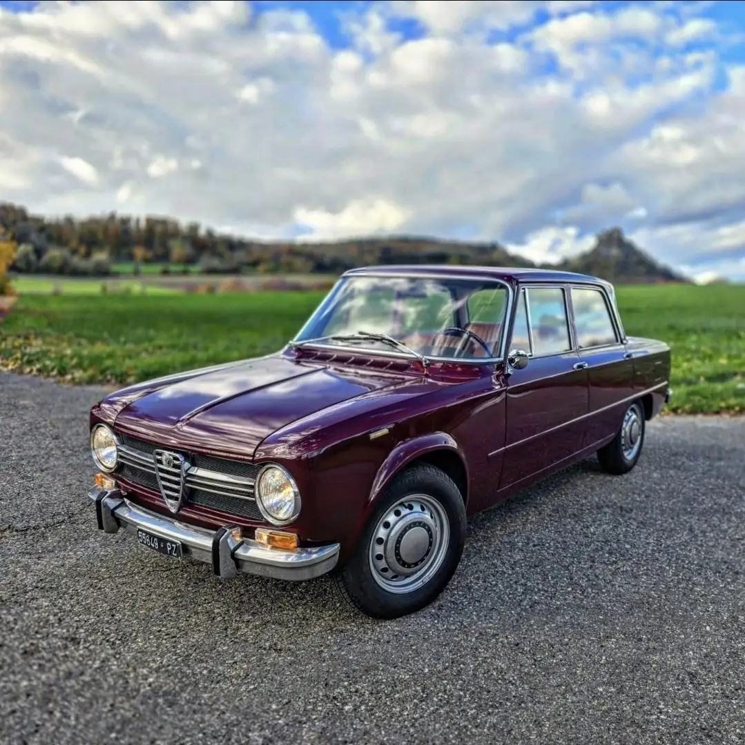 Alfa Romeo Giulia 1300 TI - 2