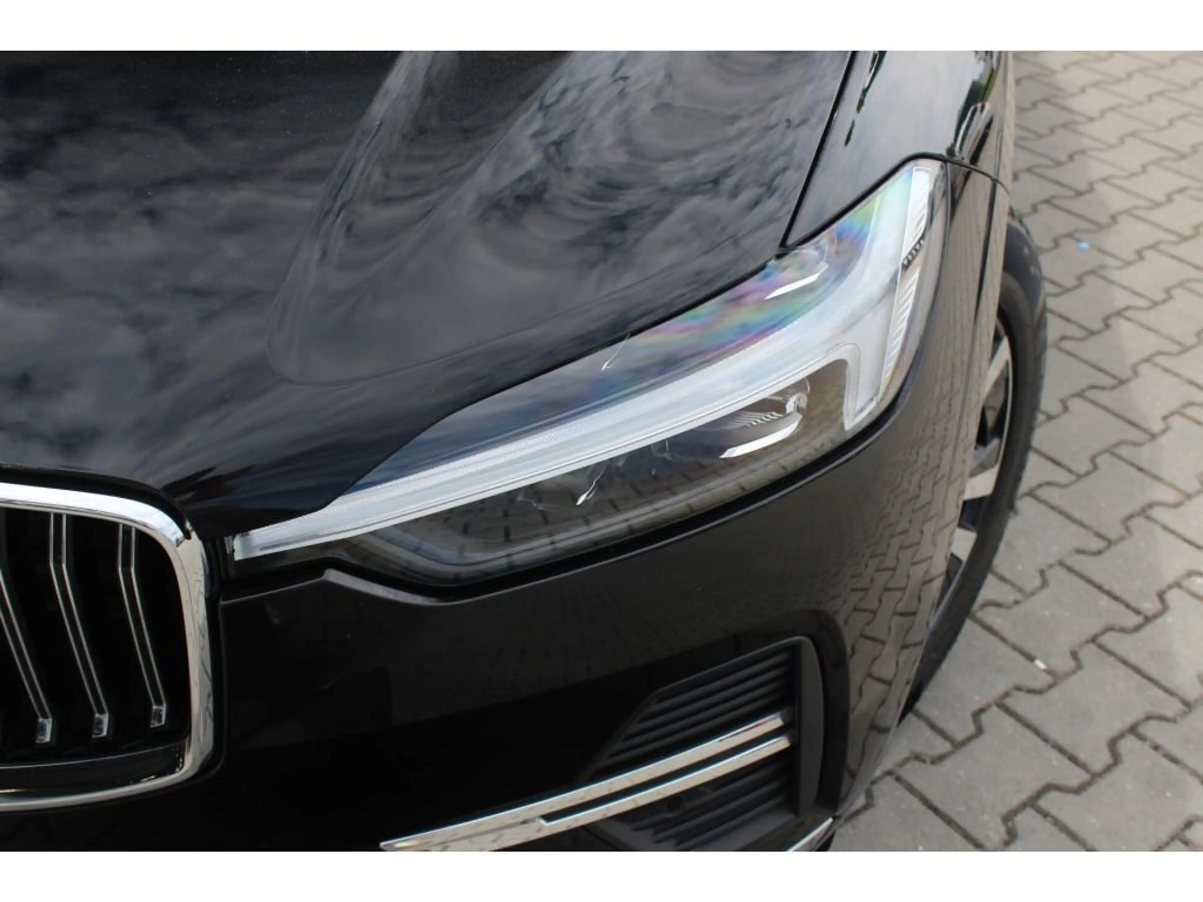 Volvo XC60 2.0 T6 Plug-in hybrid AWD Core Bright | Incl. 12 m — photo 6