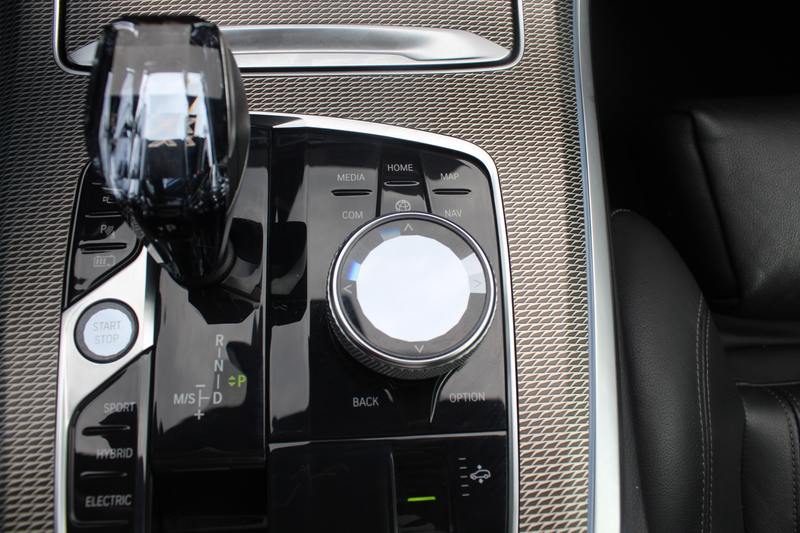 BMW X5 xDrive45e High Exe. M Sport / SOH 91,2% / Panorama — photo 29