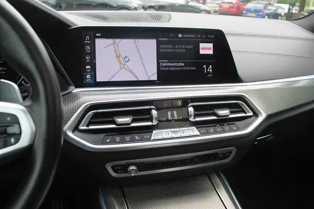 BMW X5 view 20