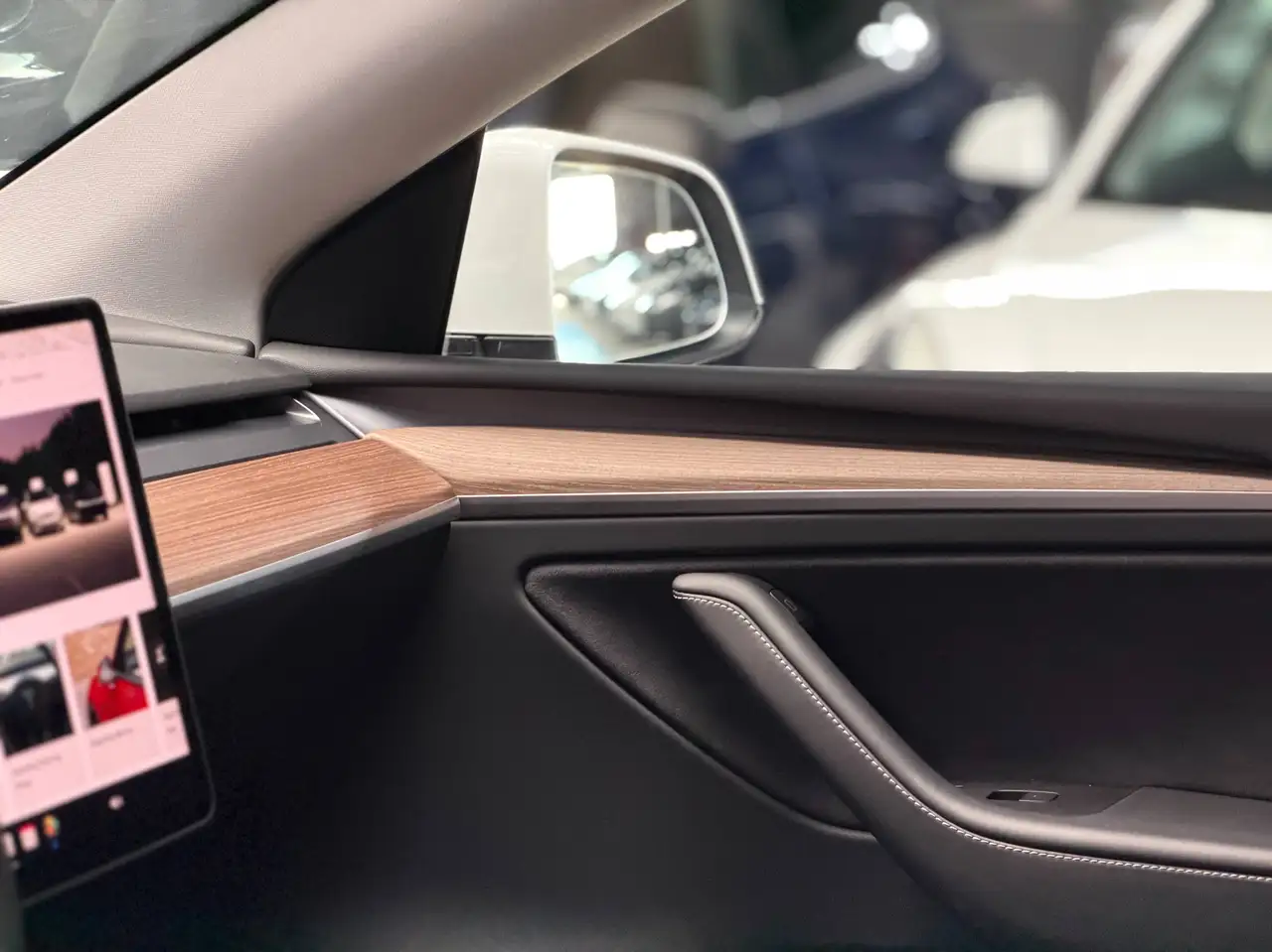 Tesla Model Y HARDWARE 4 RWD HIGHWAY AUTOPILOT, миниатюра 11