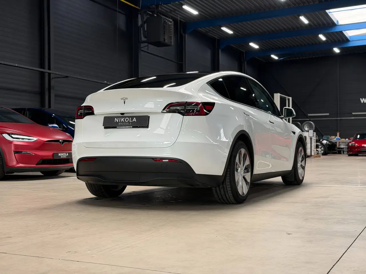 Tesla Model Y HARDWARE 4 RWD HIGHWAY AUTOPILOT, миниатюра 4