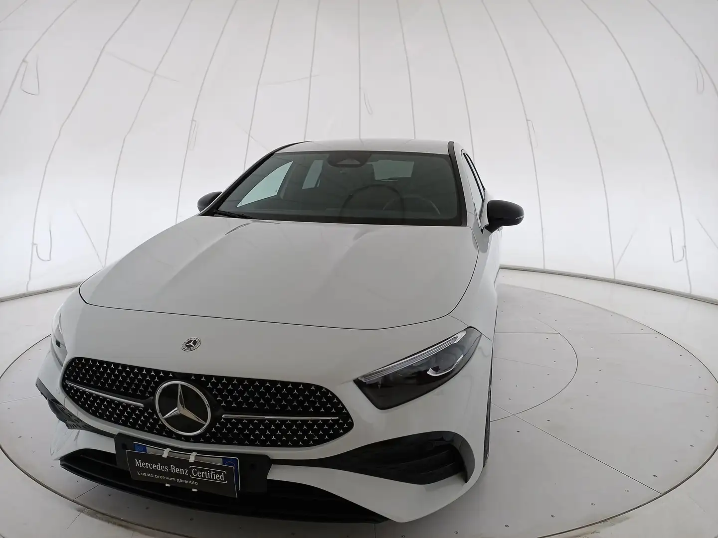Mercedes-Benz A 180 - W177 2023 A 180 d AMG Line Advanced Plus auto Weiß - 1