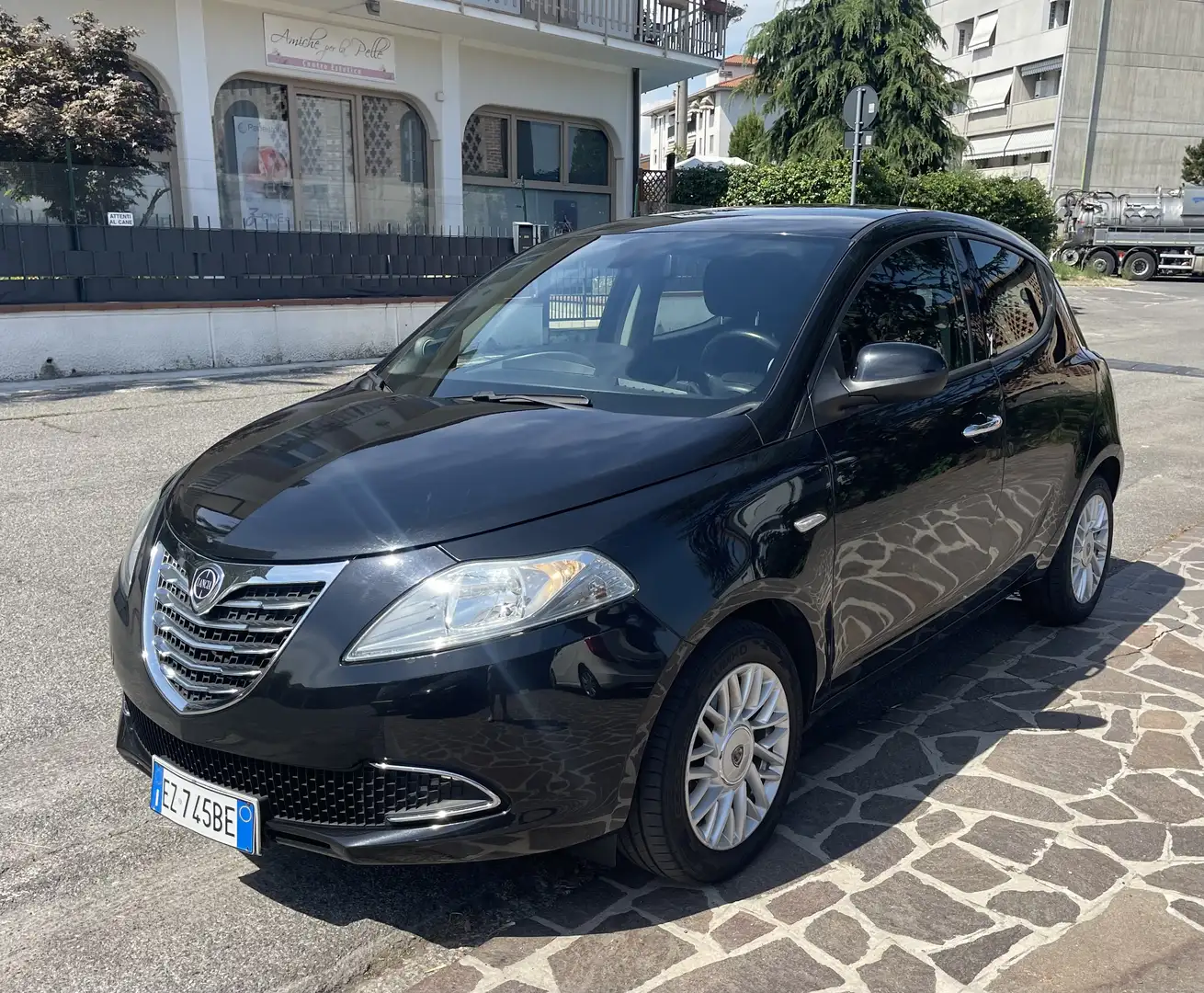 Lancia Ypsilon Ypsilon III 2011 1.3 mjt Elefantino s Nero - 1