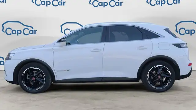 DS Automobiles DS 7 Crossback view 2