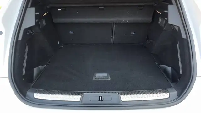 DS Automobiles DS 7 Crossback view 14