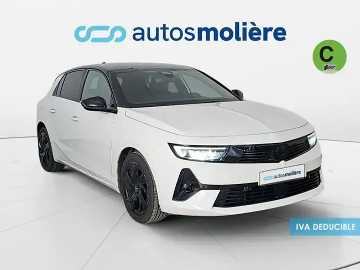 Opel Astra 2023, foto 2