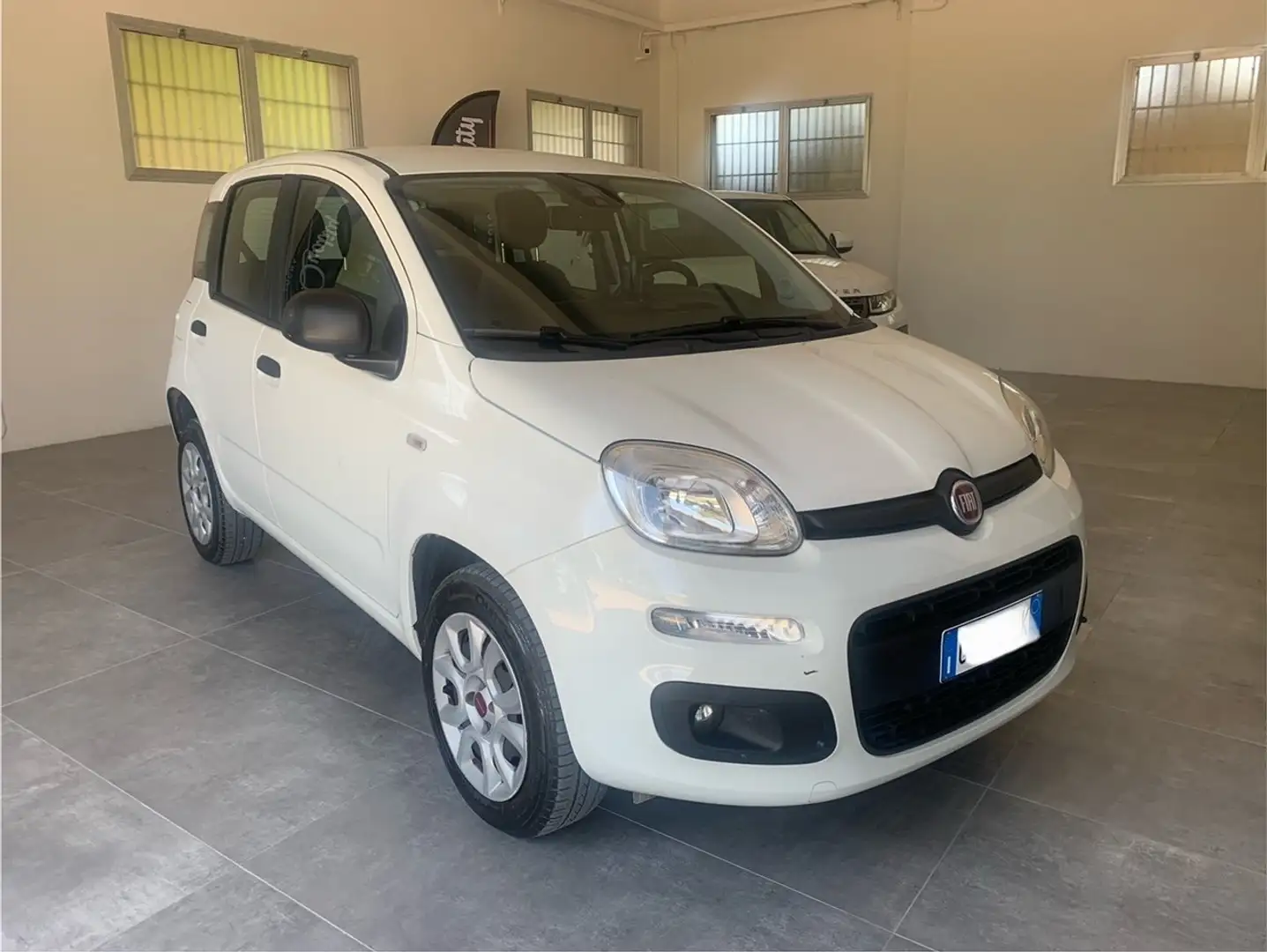 Fiat Panda Panda 0.9 t.air t.natural power Easy 70cv Blanc - 1