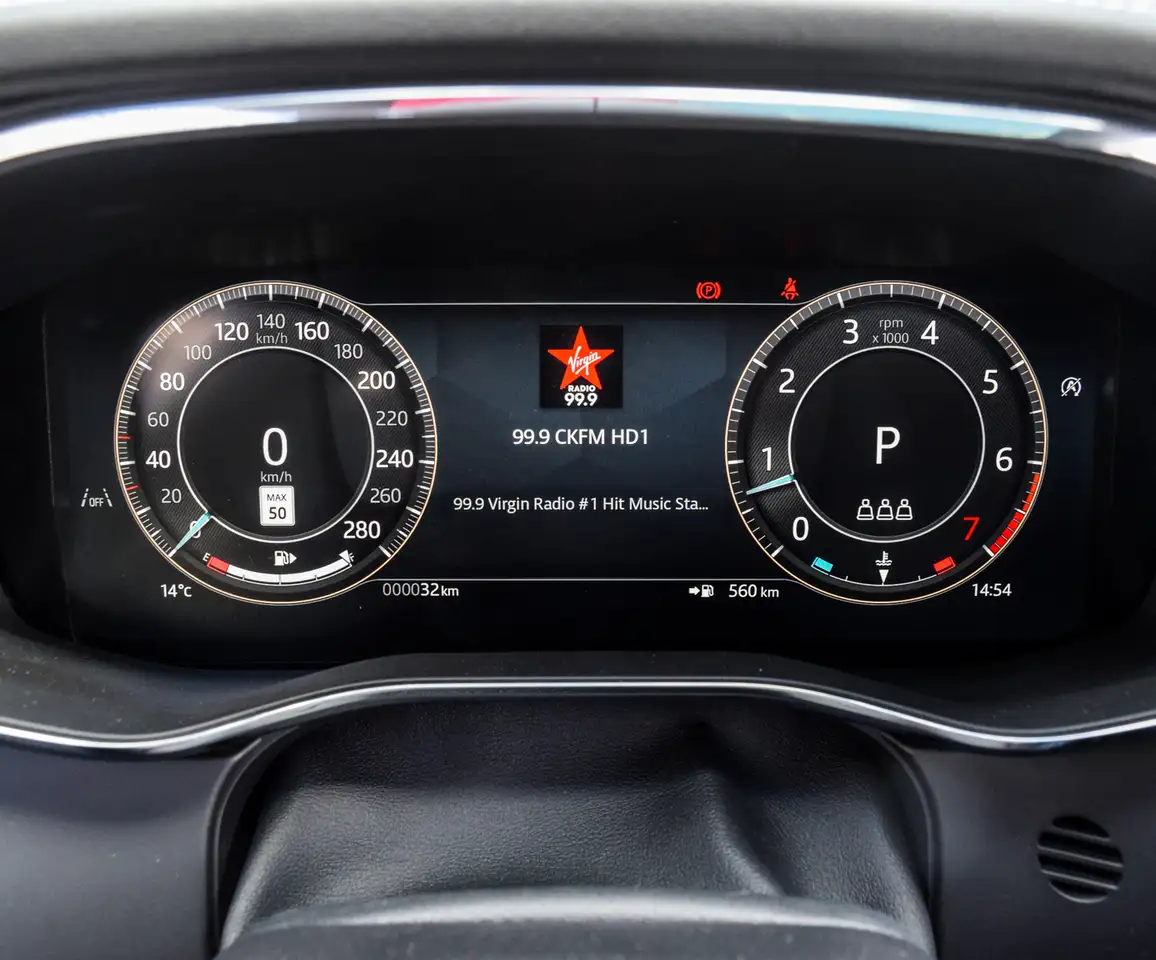 Jaguar F-Pace снимка Jaguar F-Pace