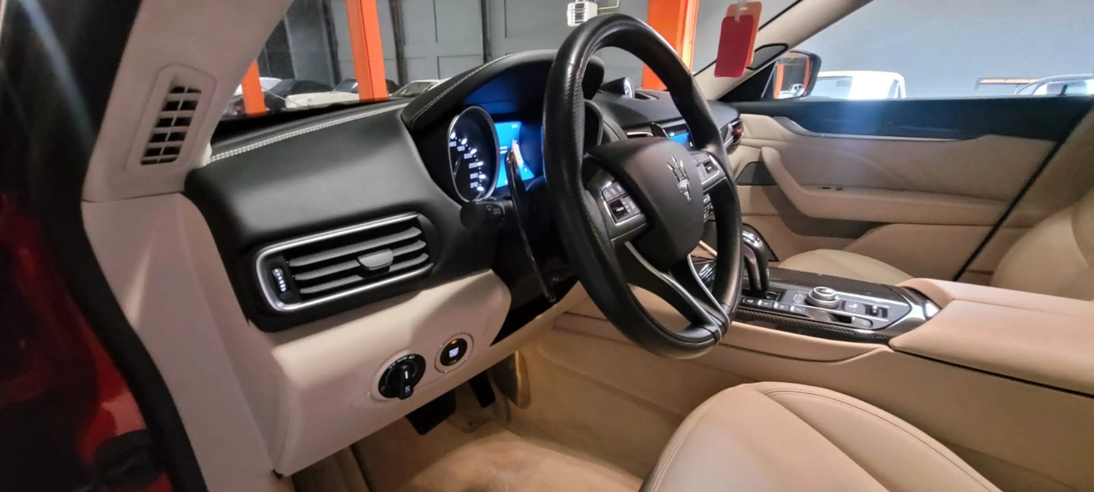 Maserati Levante Levante 3.0 V6 Bi-Turbo 430 S Q4 — photo 8