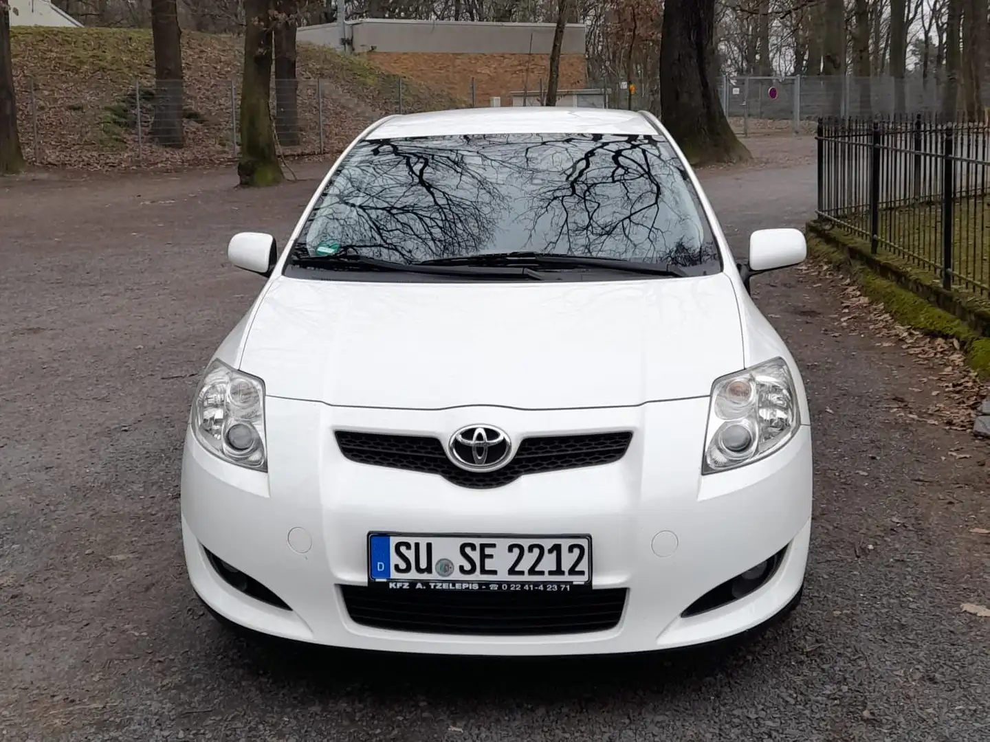 Toyota Auris Auris 1.33 VVT-i Blanc - 1