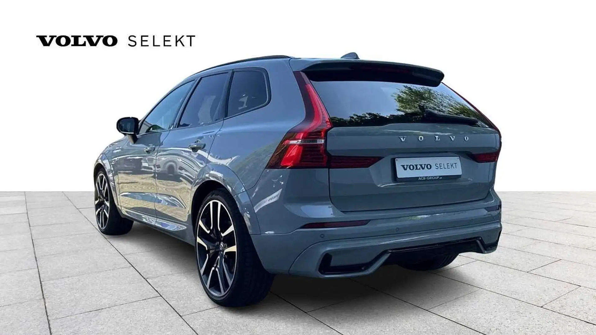 Volvo XC60 Recharge Ultimate Dark, T6 AWD Plug-in hybride Gris - 2