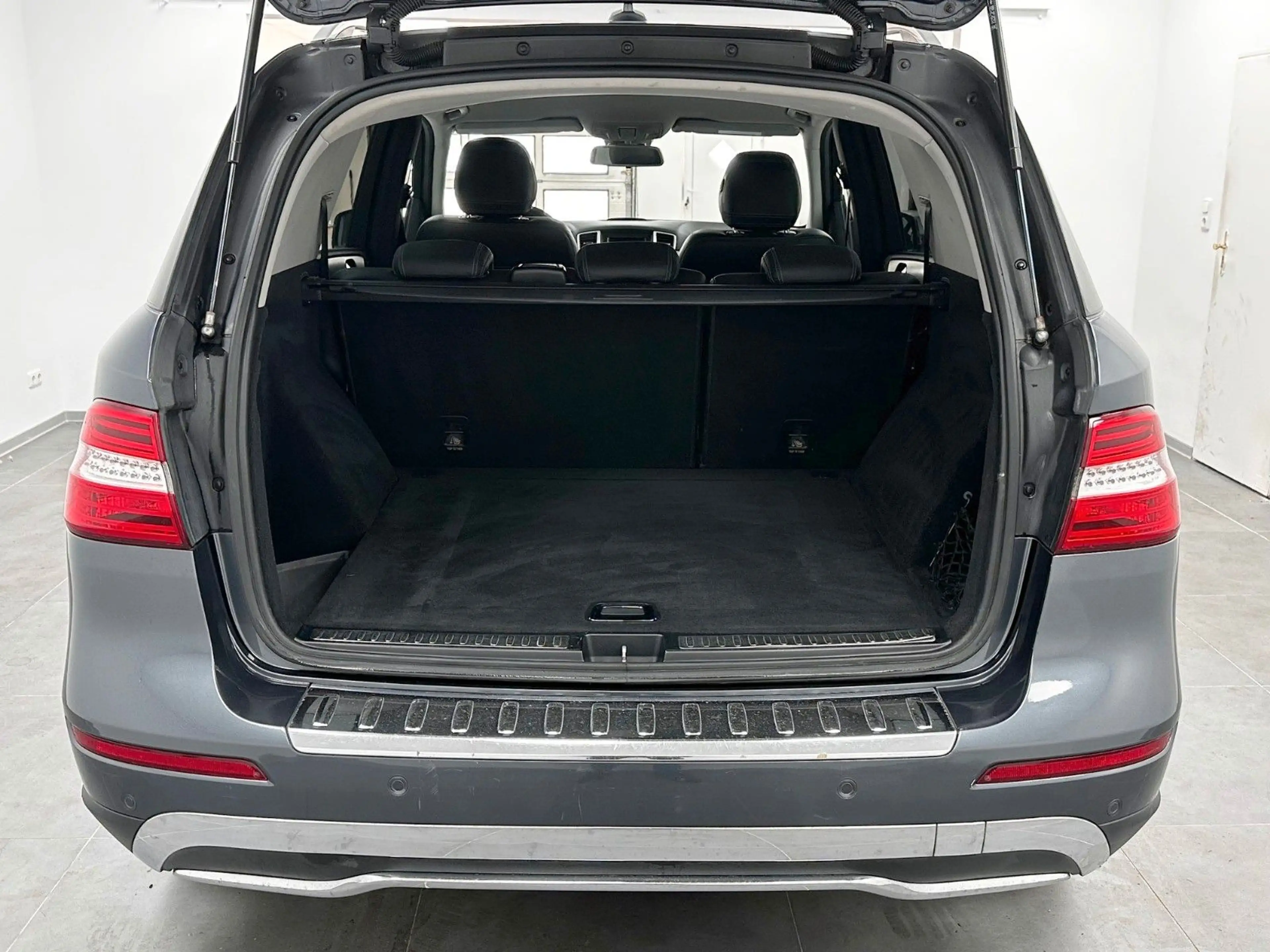 Mercedes-Benz ML 250 CDI BlueTec 4Matic.Luftfederung.Leder.AHK — photo 7