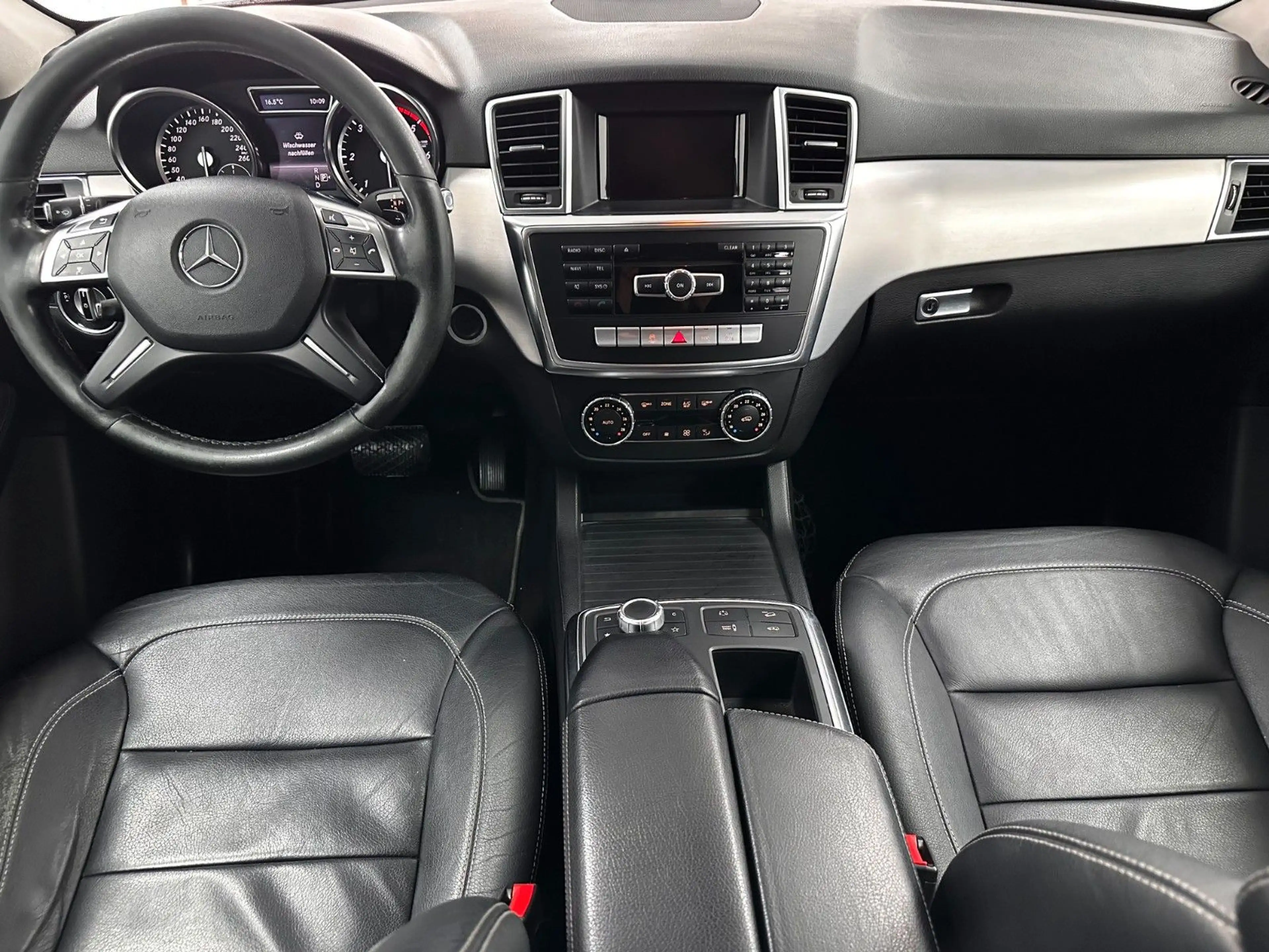 Mercedes-Benz ML 250 CDI BlueTec 4Matic.Luftfederung.Leder.AHK — photo 15