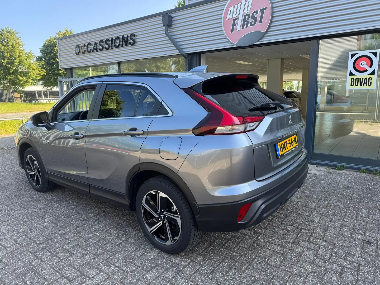 Mitsubishi Eclipse Cross 2.4 PHEV Intense Grijs - 2