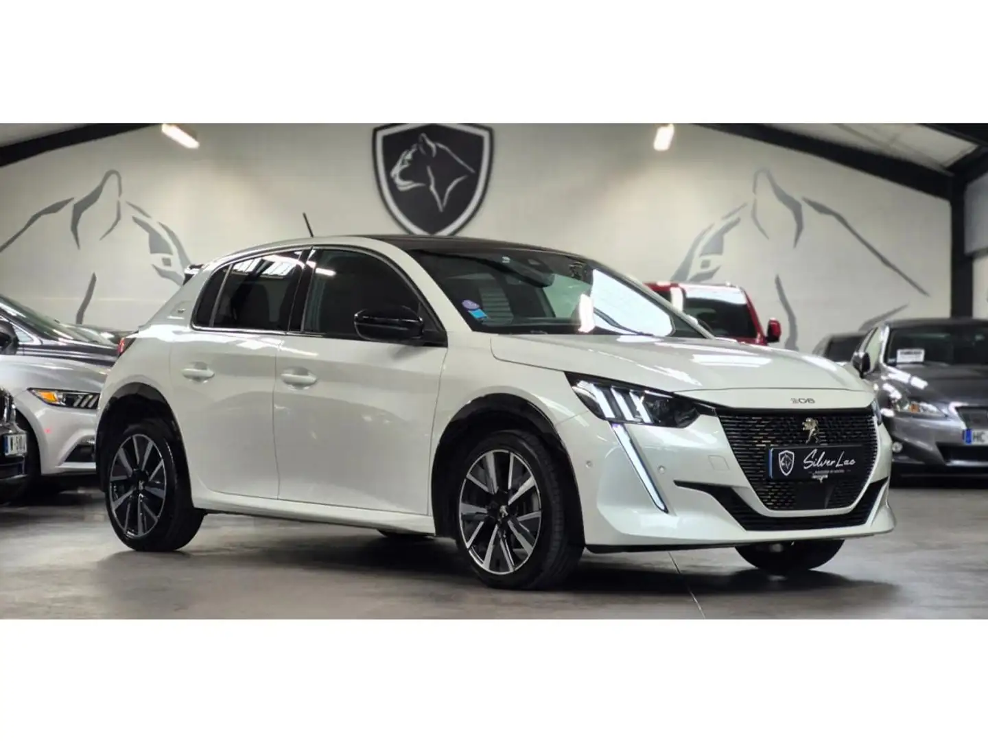 Peugeot 208 1.2i PureTech  - 100 -  EAT8  / GARANTIE 8 ANS / PNEUS AV NEUFS Weiß - 1