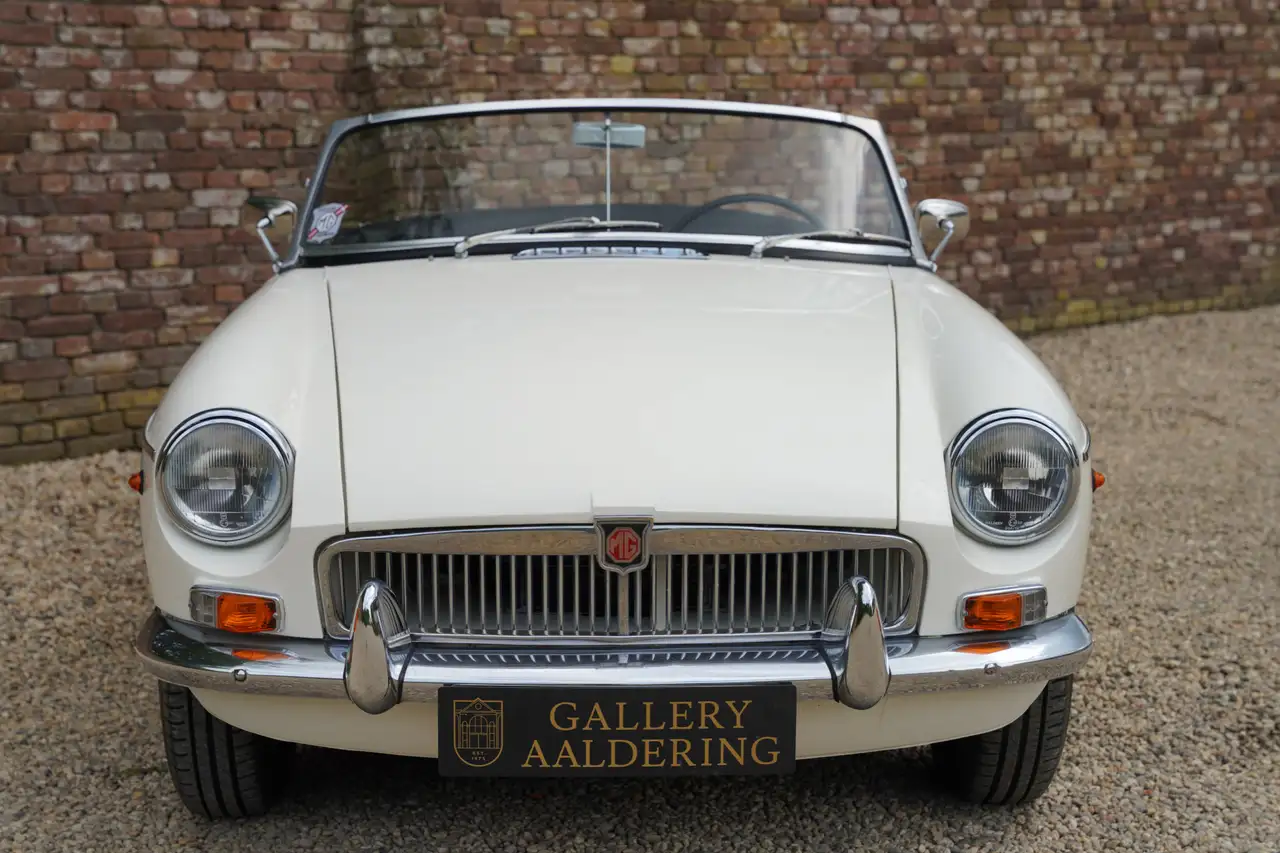 MG B MkI Roadster "The steel-dash" Desirable 1st seri, foto 5