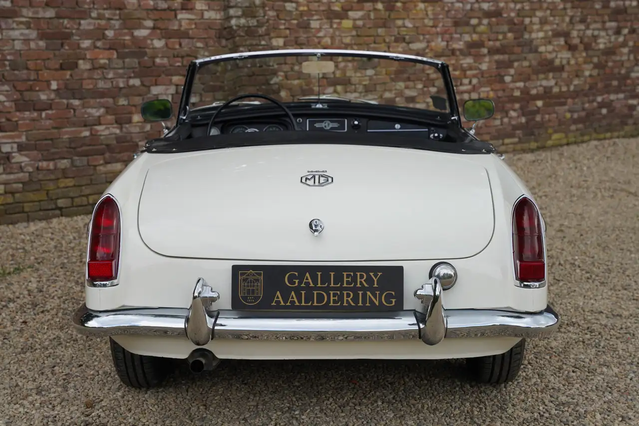 MG B MkI Roadster "The steel-dash" Desirable 1st seri, foto 6
