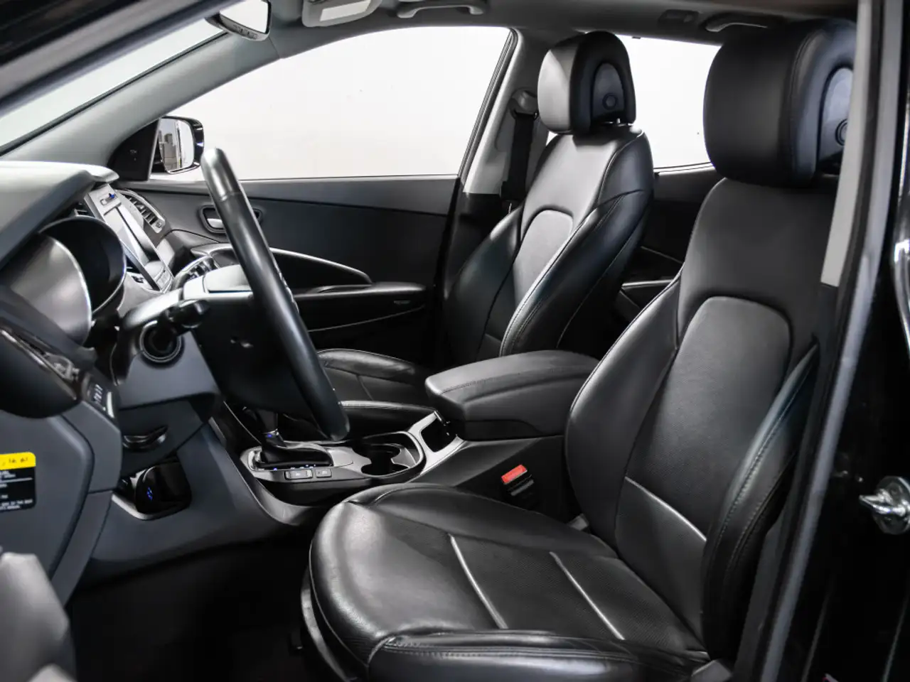 Hyundai SANTA FE снимка Hyundai SANTA FE