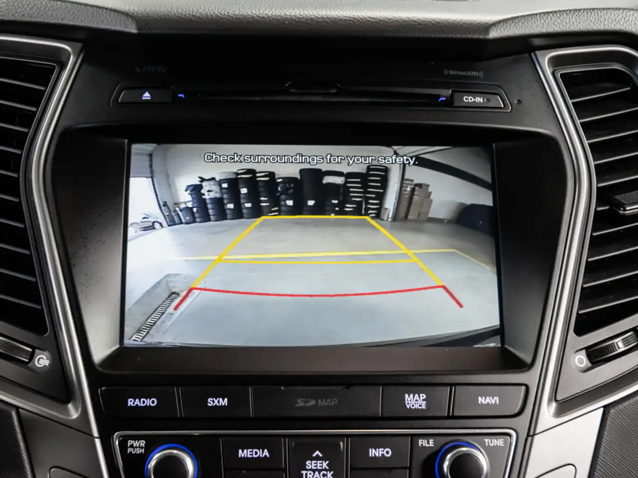 Hyundai SANTA FE снимка Hyundai SANTA FE