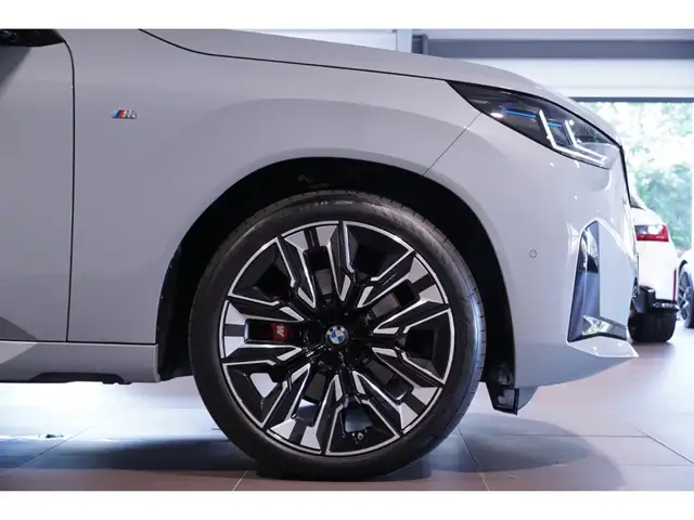 BMW X3 view 7