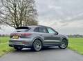 Porsche Cayenne 3.0 E-|Sport Design|Adapt. stoelen|Haak|Pano|1e ei Grau - thumbnail 2