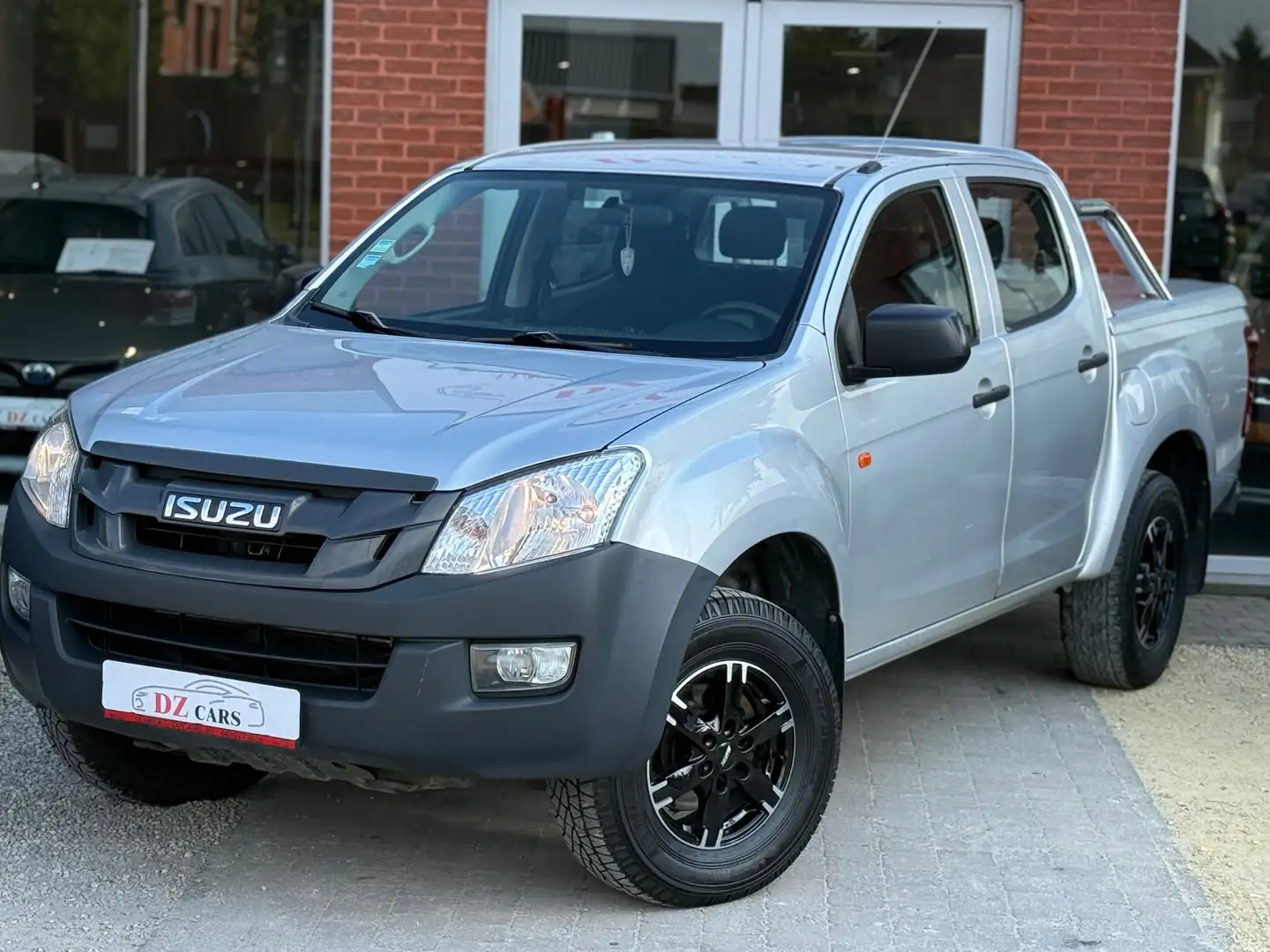 Isuzu D-Max 4X4 2.5D 163PK |✅AIRCO | 1STE EIGENAAR |TREKHAAK Argent - 2