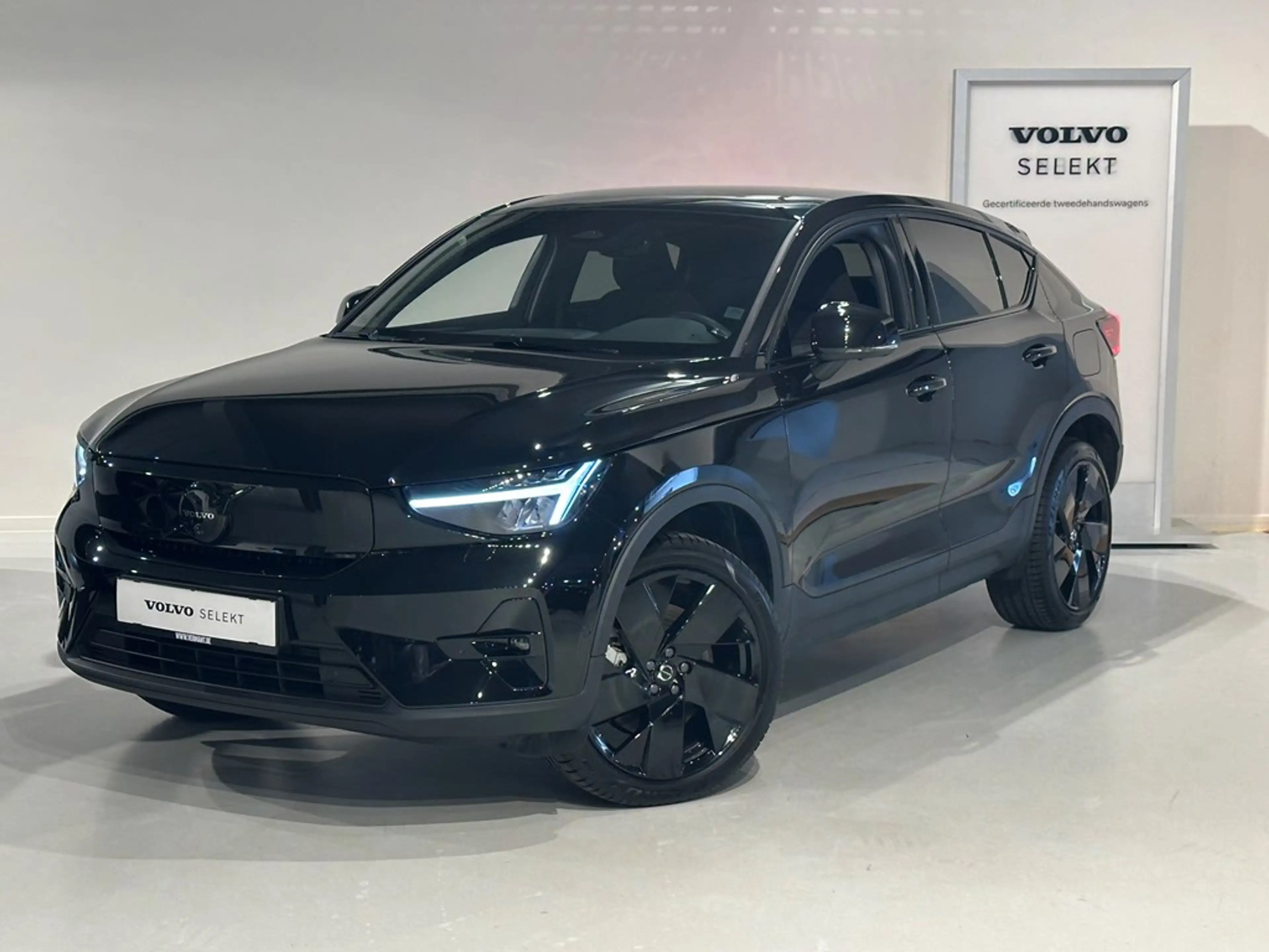 Volvo EC40 Recarge Black Edition Ultra Twin Motor Perf + elec
