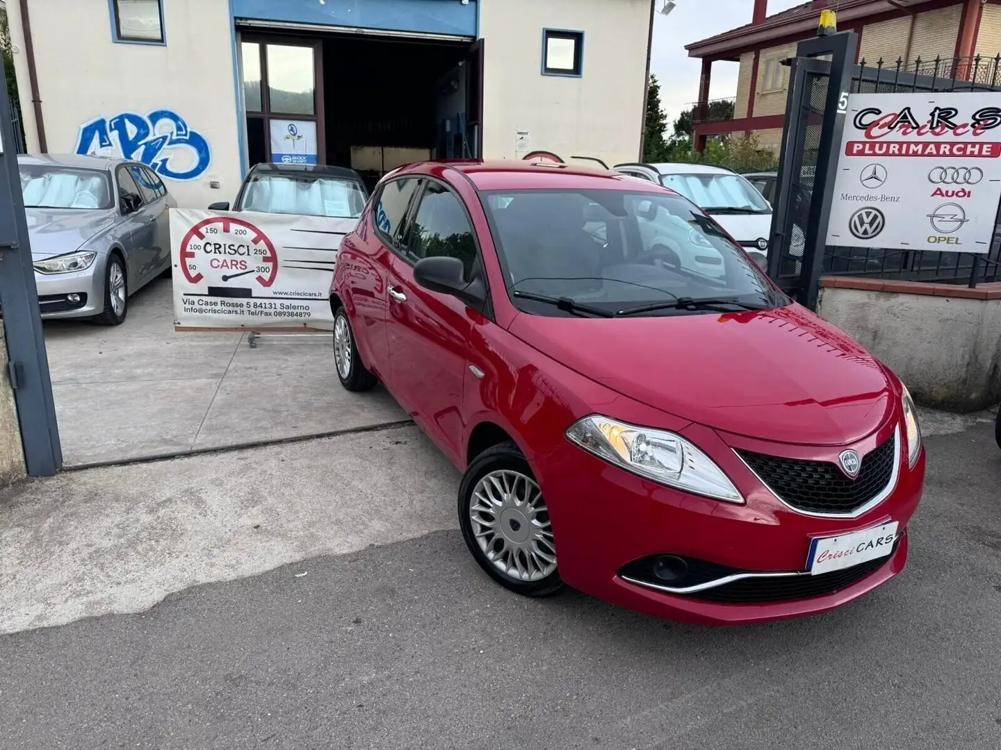 Lancia Ypsilon 1.2 8v Silver c/clima 69cv Rosso - 2