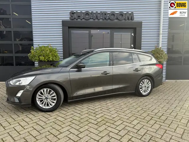 Ford Focus Wagon 1.5 EcoBlue ST Line Business Stuur Stoelverw